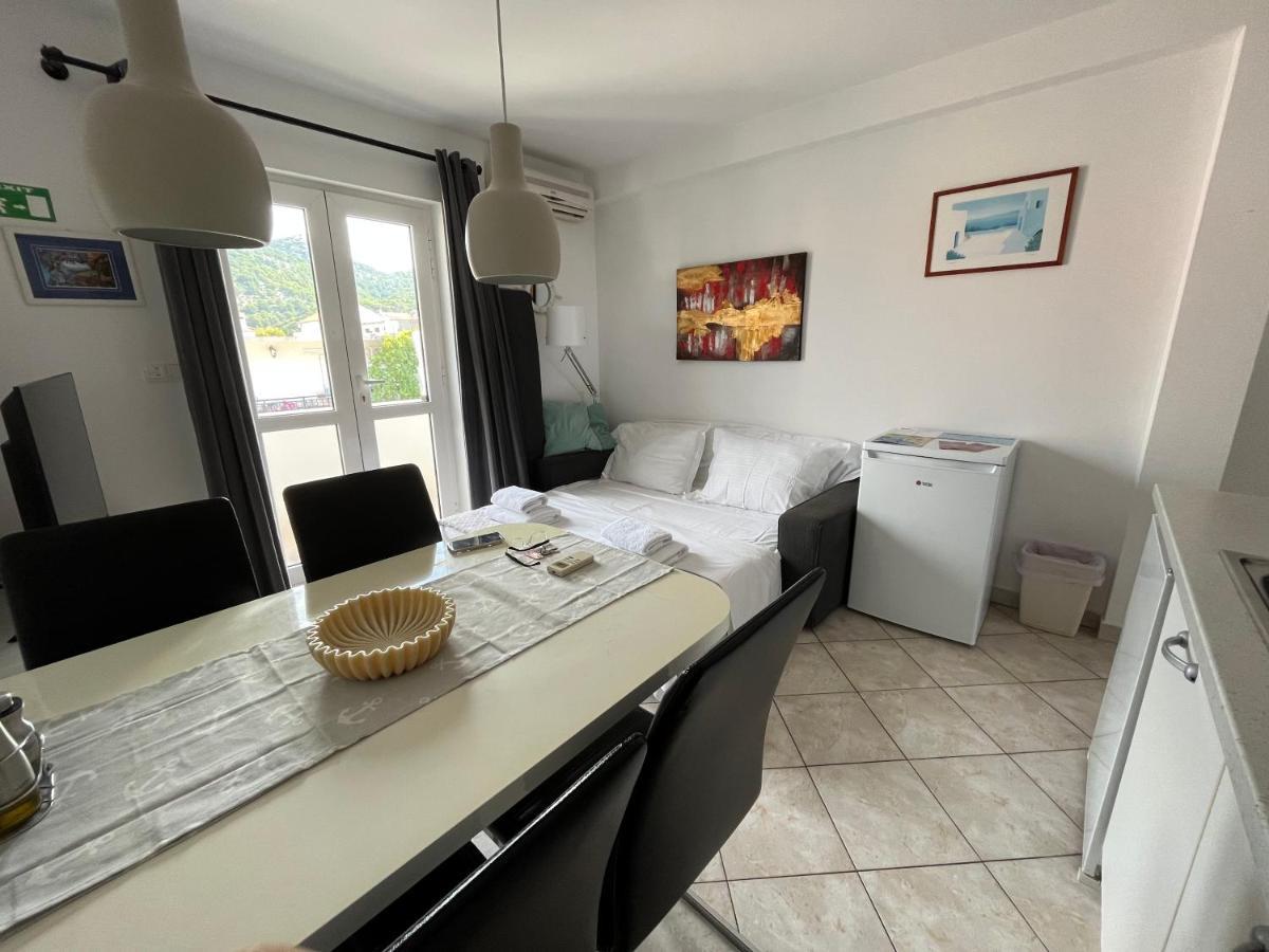 La Fee Studio Apartment Хвар Екстер'єр фото